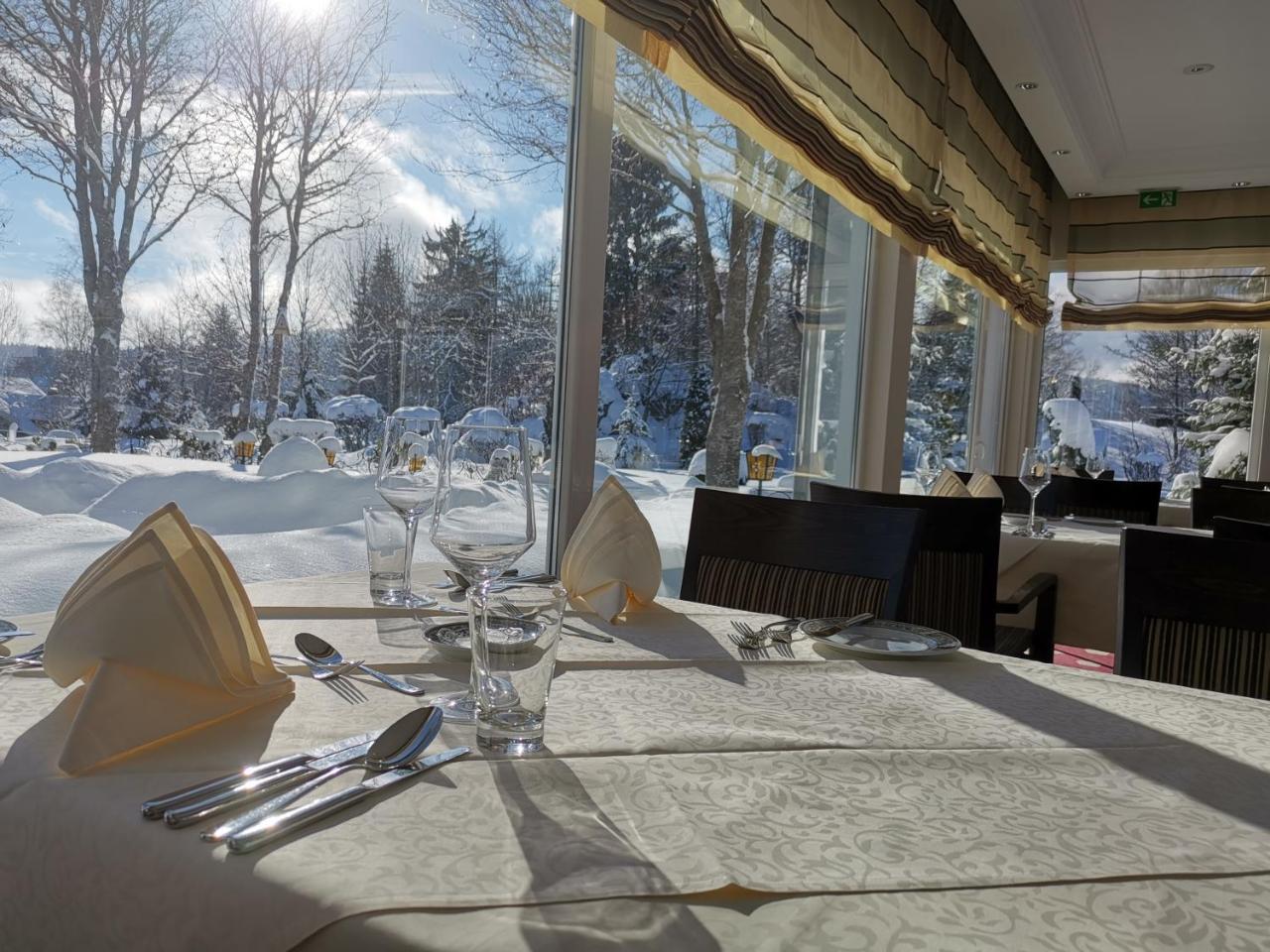 Parkhotel Flora Am Schluchsee Exterior photo